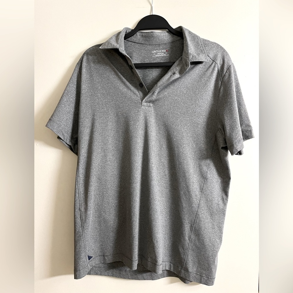 UNTUCKit Men’s Polo, size Medium